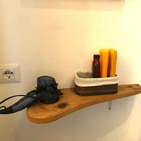 科莫湖乡间别墅旅馆 公寓 *