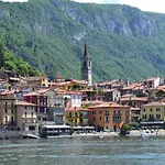 Charming In Old Town Apartman *