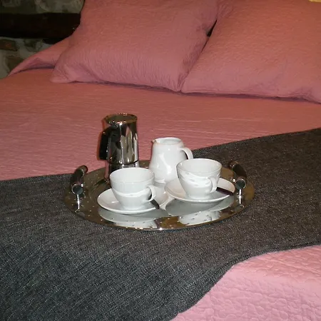 Charming In Old Town Apartman Menaggio