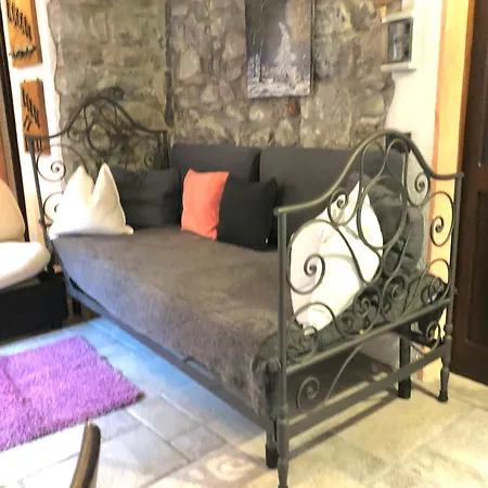 Country House Loveno - Corte Interna *
