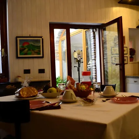 Charming In Old Town Menaggio