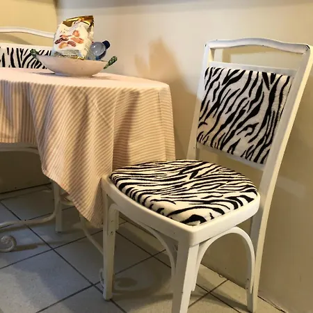 Charming In Old Town Apartamento