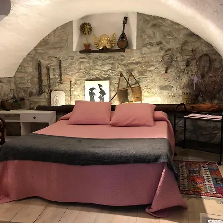 Charming In Old Town Apartman Menaggio