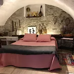 Charming In Old Town Apartment Menaggio