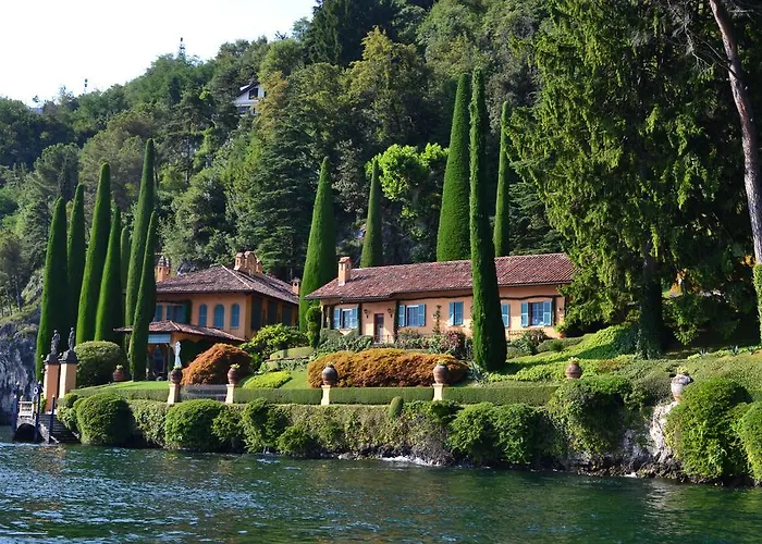 Charming Apartment In Menaggio Old Town Apartment *